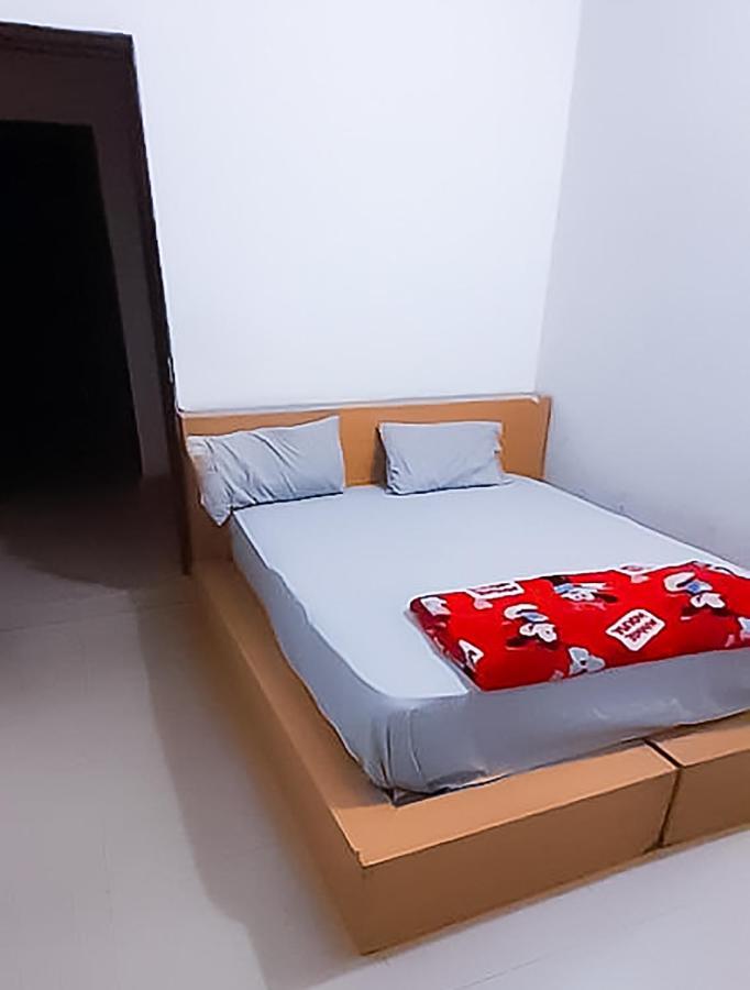 Roomshala 110 Hotel Mulaqaat - Shiv Nadar University Dadri Buitenkant foto